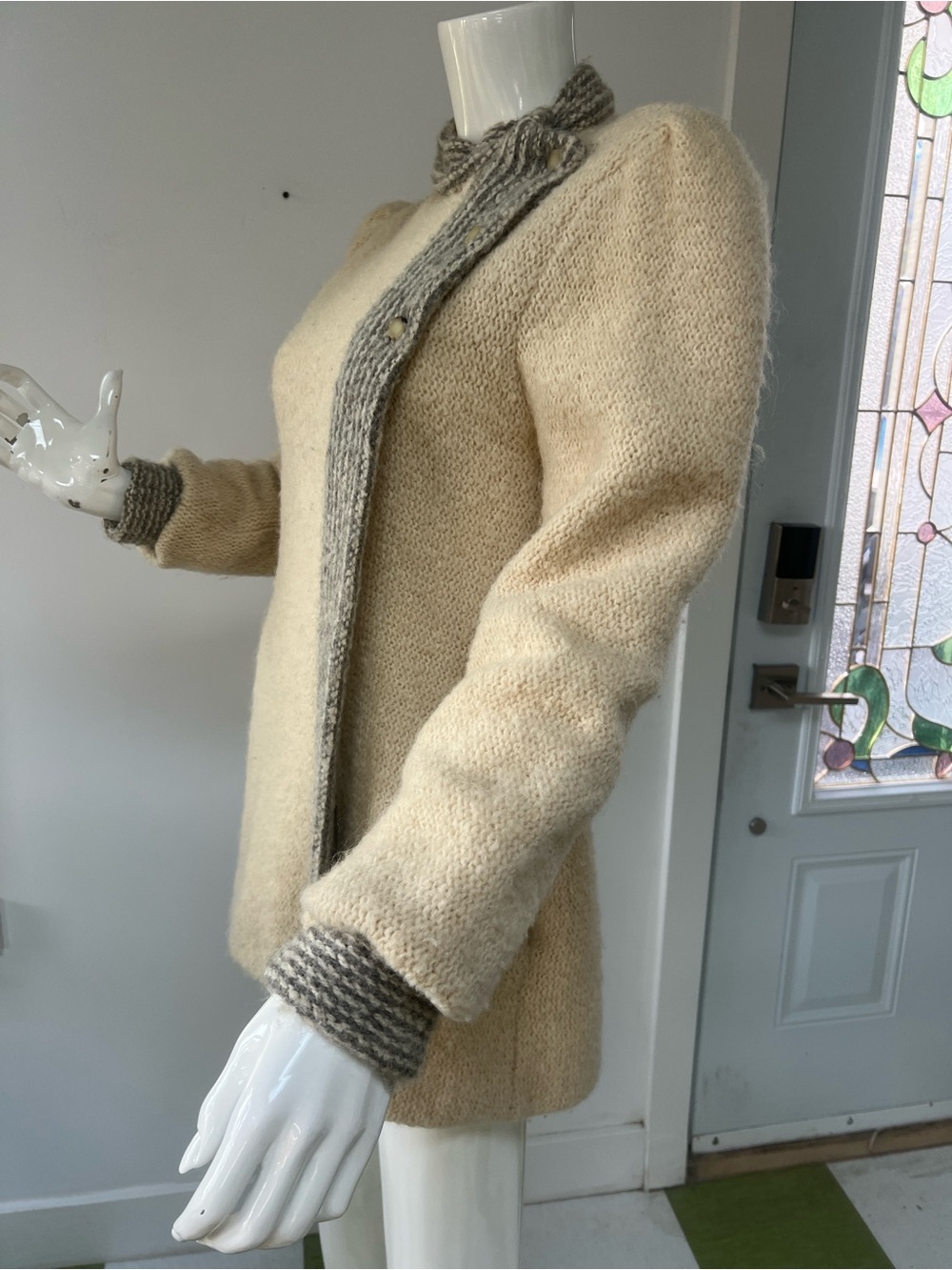Pure Virgin Wool Tundra Jacket Made in Canada ,Vintage Ivory Jacket with Gray - Picture 5 of 13